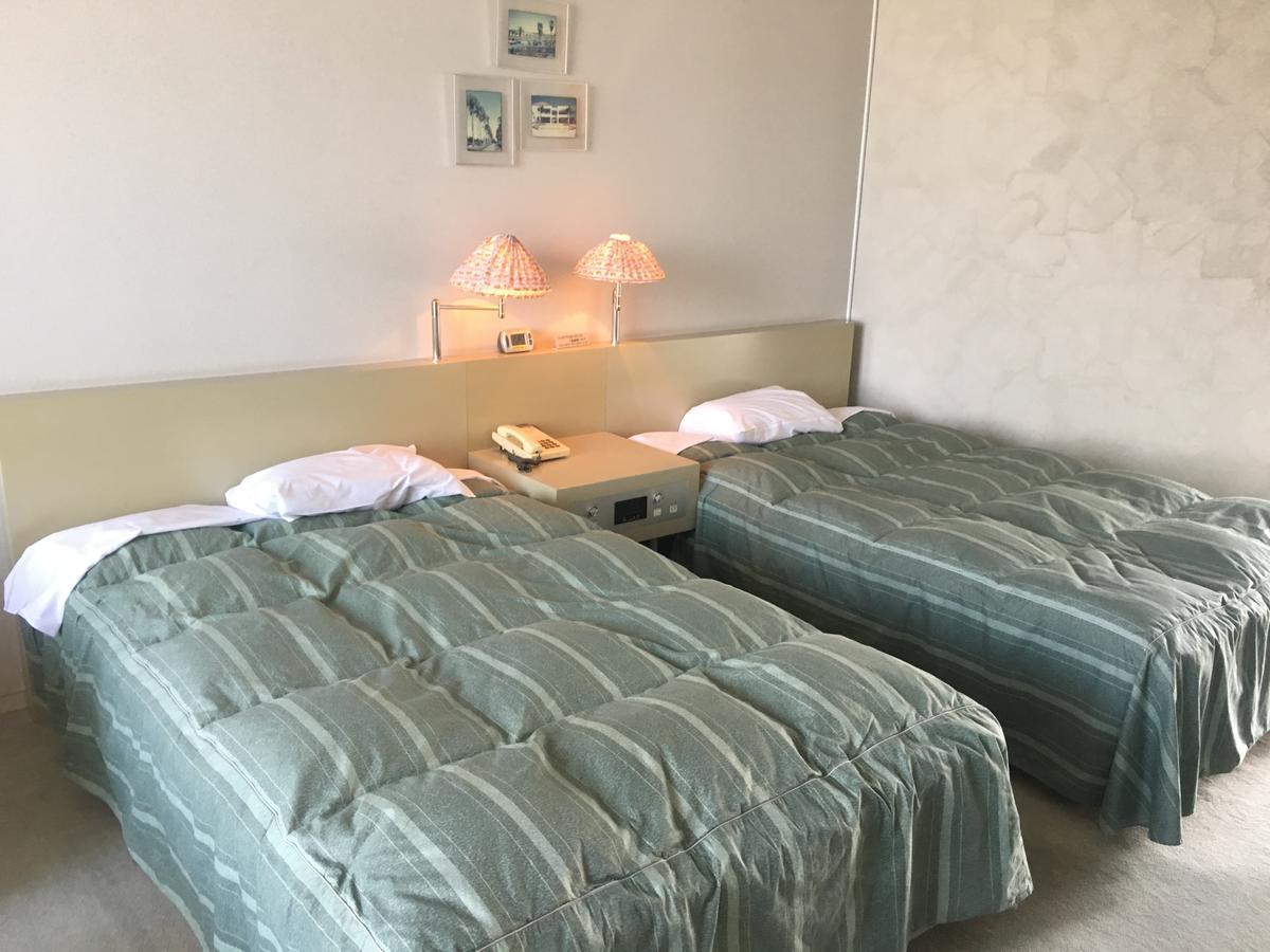 Miyazaki Kokusai Kuko Country Club Lodge Экстерьер фото