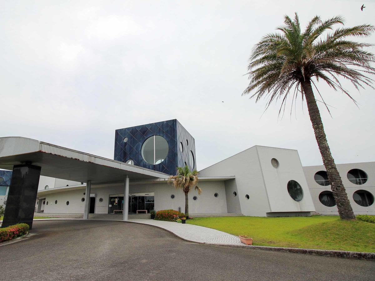 Miyazaki Kokusai Kuko Country Club Lodge Экстерьер фото