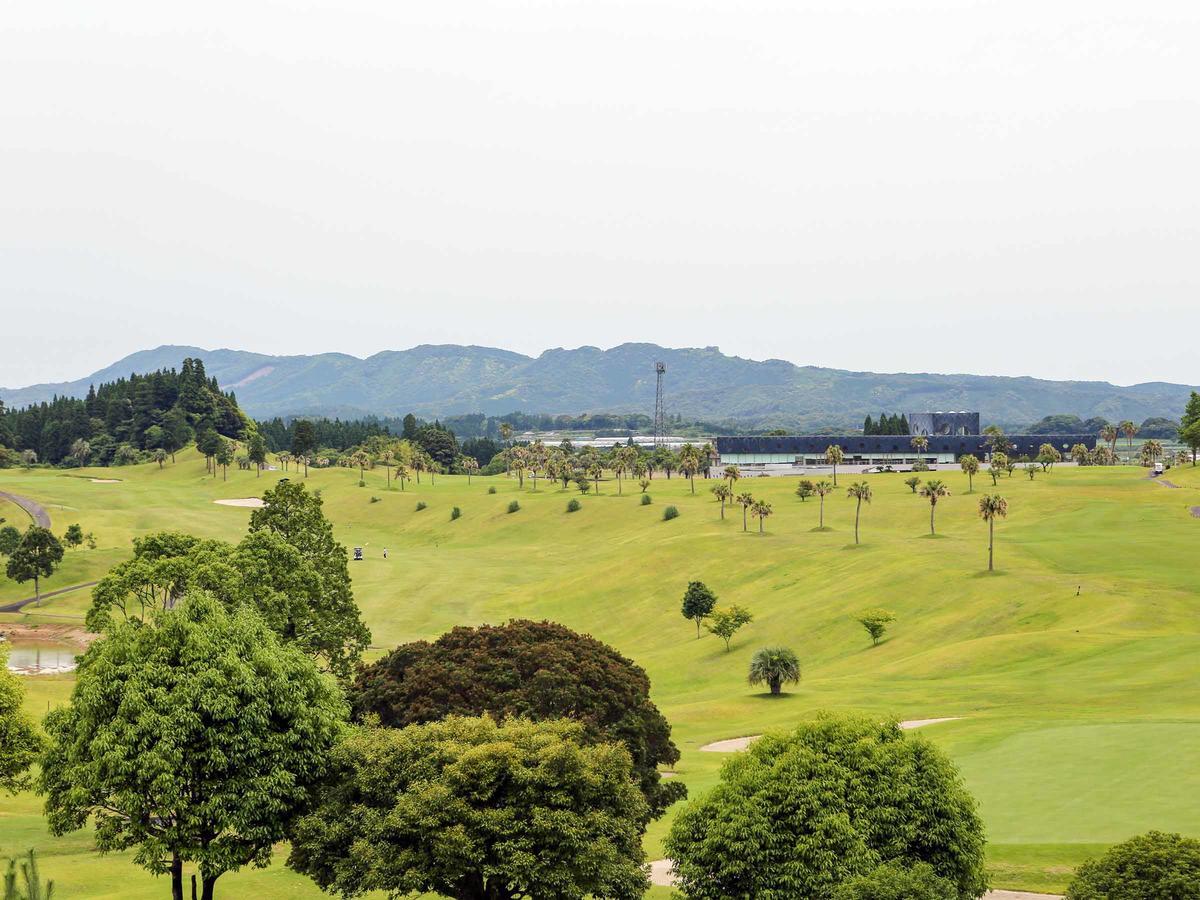 Miyazaki Kokusai Kuko Country Club Lodge Экстерьер фото