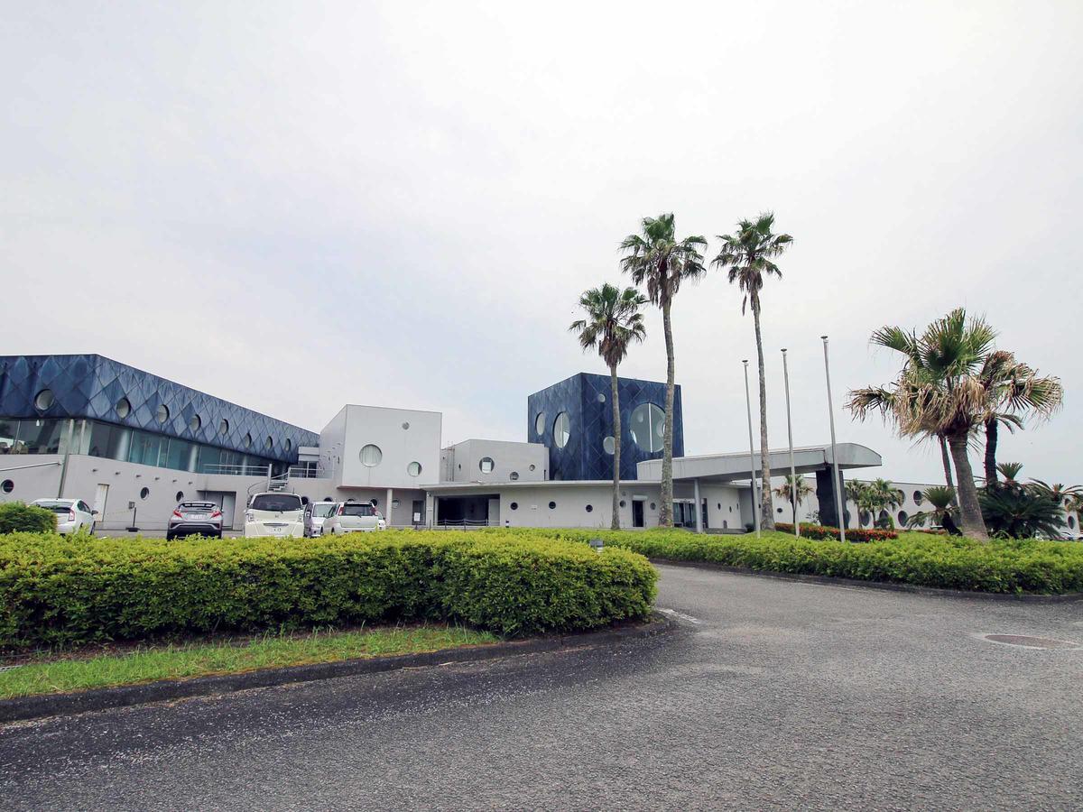 Miyazaki Kokusai Kuko Country Club Lodge Экстерьер фото