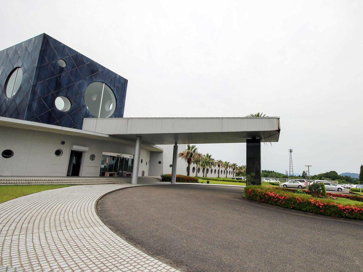 Miyazaki Kokusai Kuko Country Club Lodge Экстерьер фото